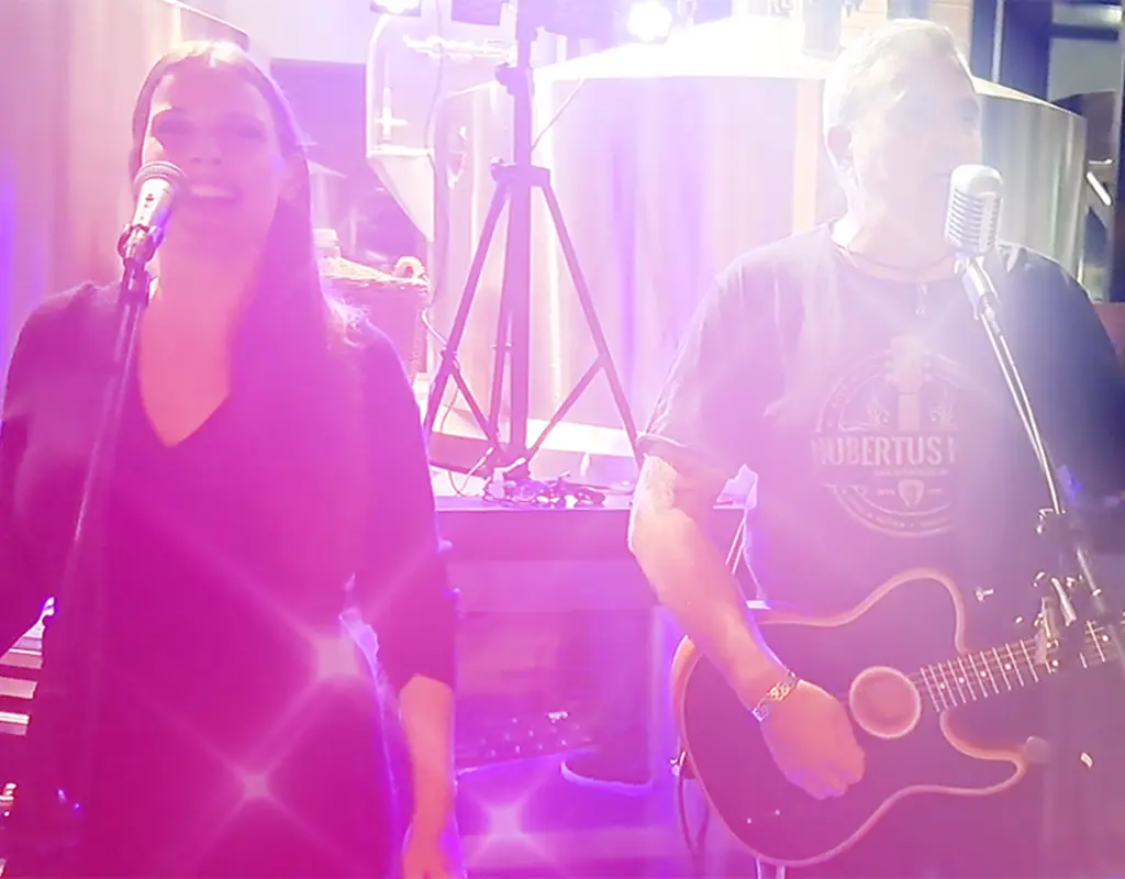 hubertuskahl, kahlmusic, livemusik, trio, onemanband, gesang, gitarre, bass, brauerei, wirtshaus, brauwerk, offenburg, ortenau